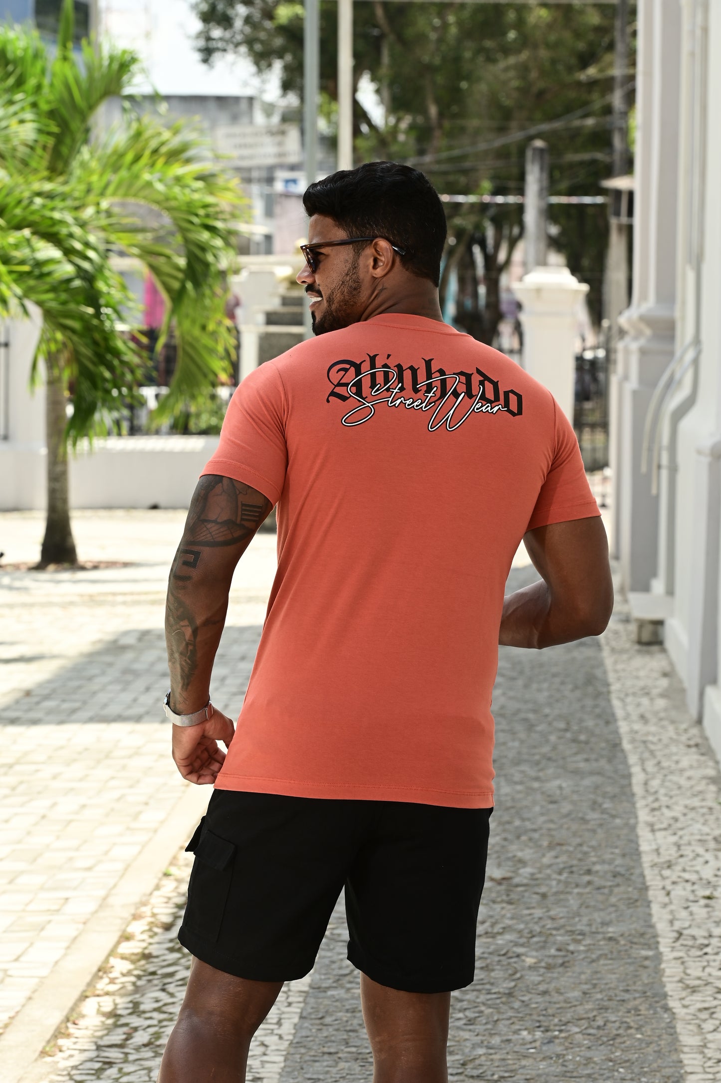 Camisa Long malha peruana modelo slim